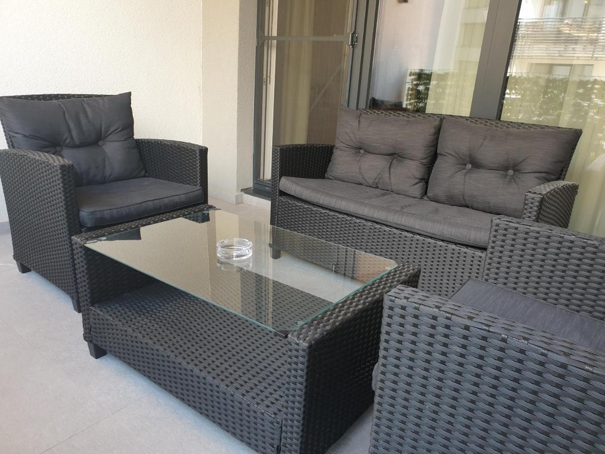 Qualis Apartament2 Apartment Brasov Ngoại thất bức ảnh